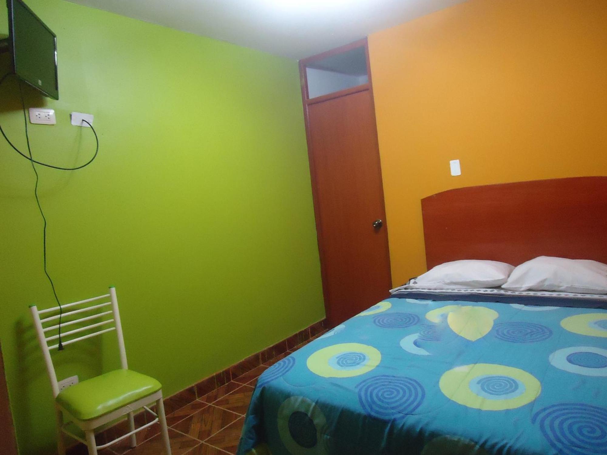 Hostal Real Alcazar Nazca Habitación foto